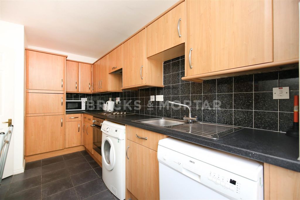 Property photo 3 of 9 Jp7Yip5Bcvnnkdhaiya8Psuk6Lg.Jpg