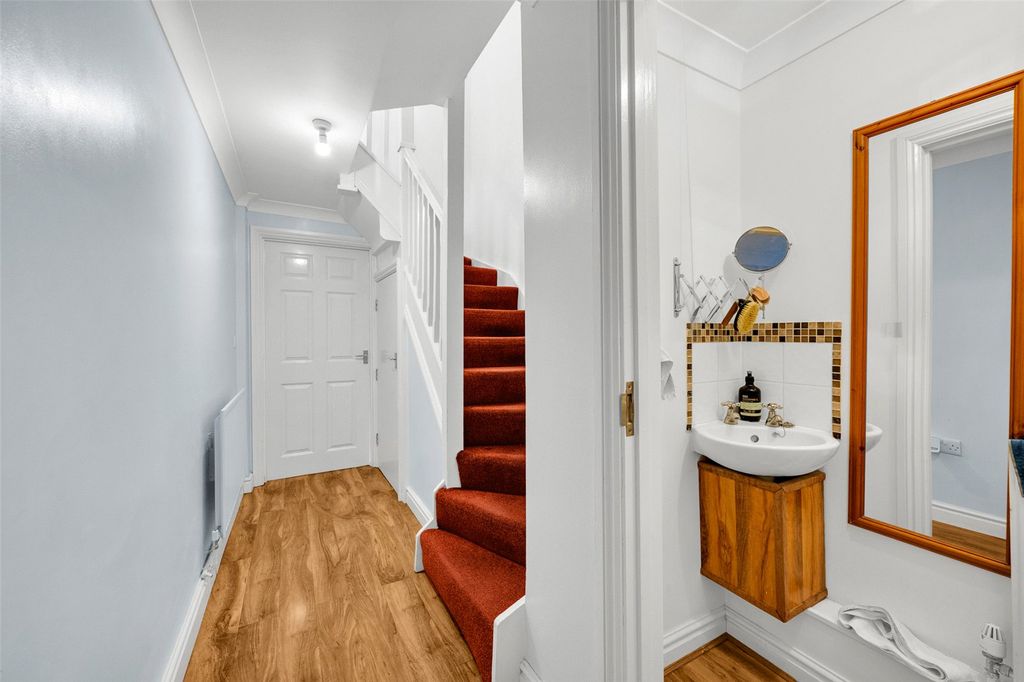 Property photo 2 of 19 Picture No. 04