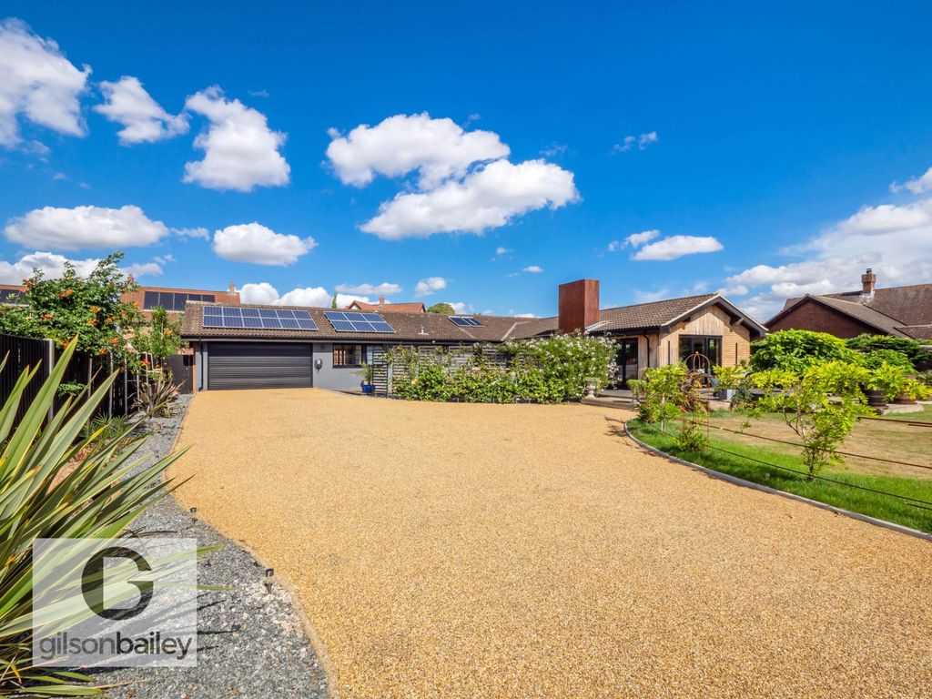 Property photo 1 of 31