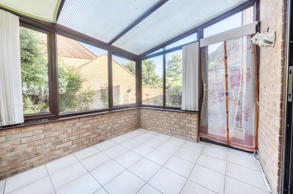 Property photo 3 of 20