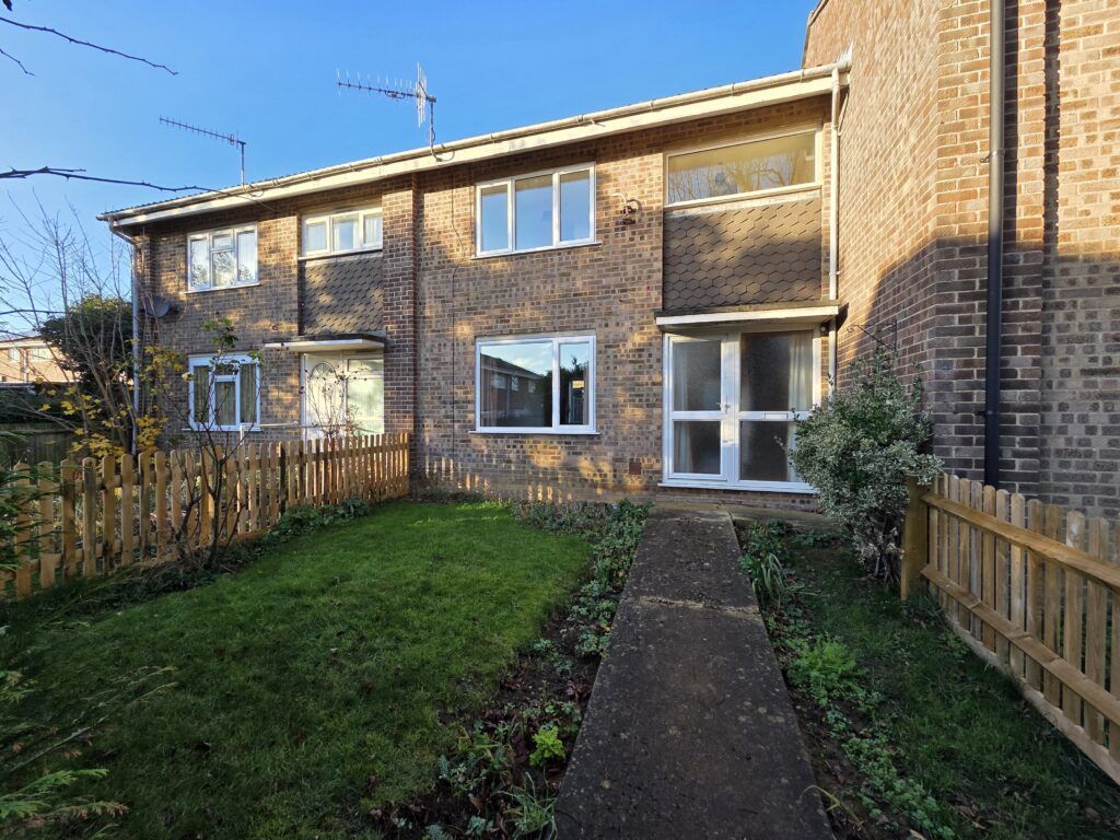 Property photo 1 of 9