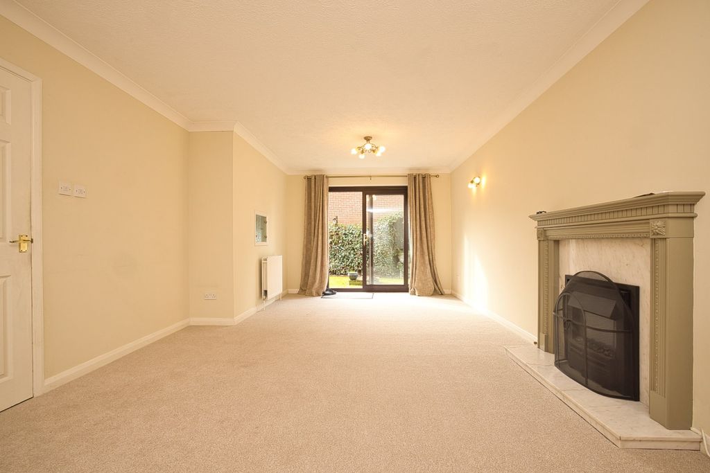 Property photo 2 of 16 Picture 2