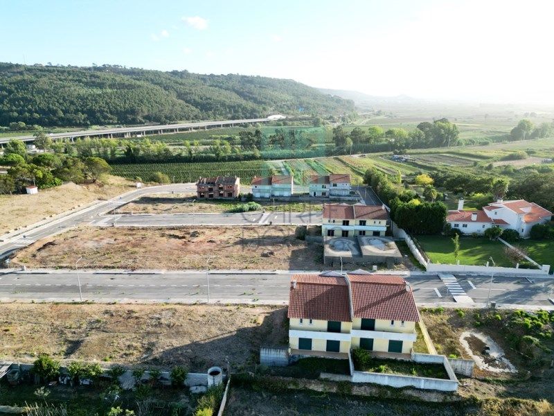 Property photo 1 of 86