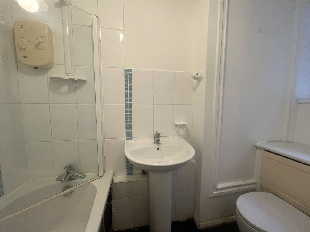 Property photo 3 of 5 Bathroom