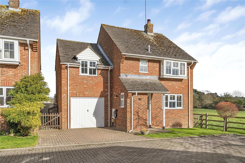 Property photo 1 of 9 Picture No. 16