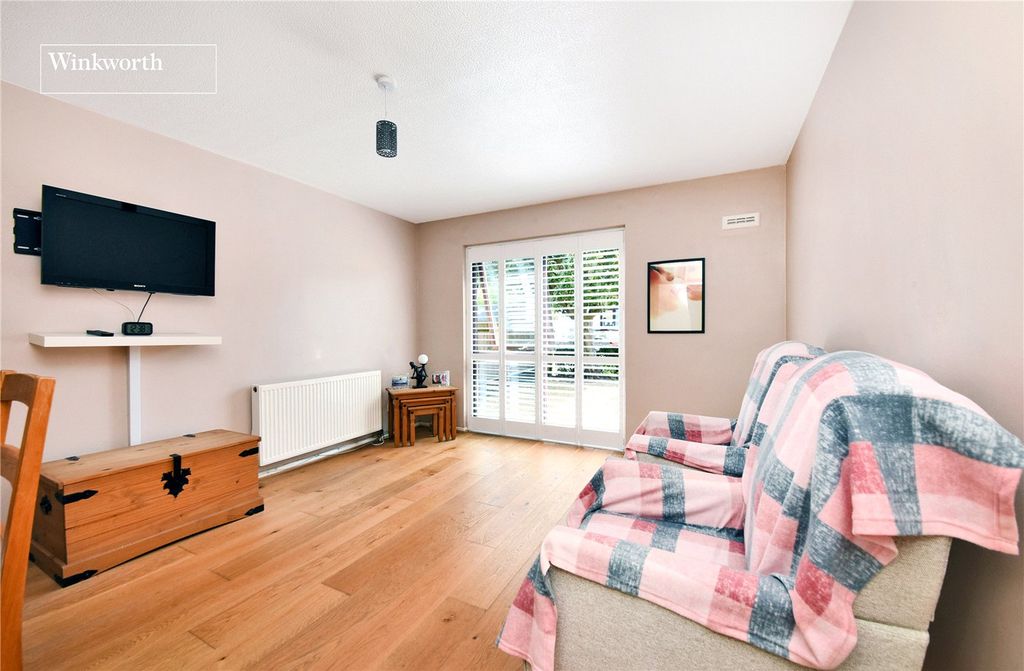 Property photo 2 of 16 Picture No. 05