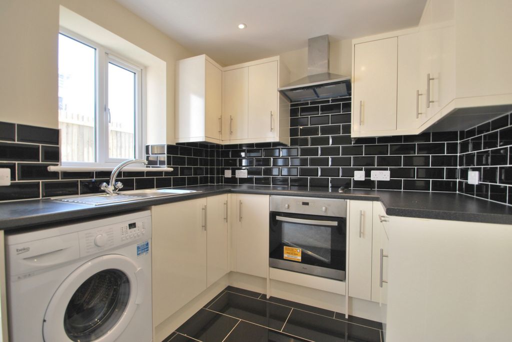 Property photo 3 of 13 Photo 3