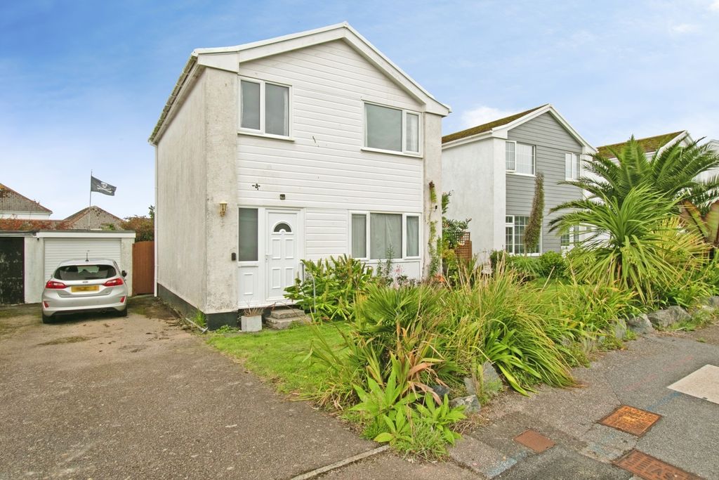 Property photo 1 of 15 Photo