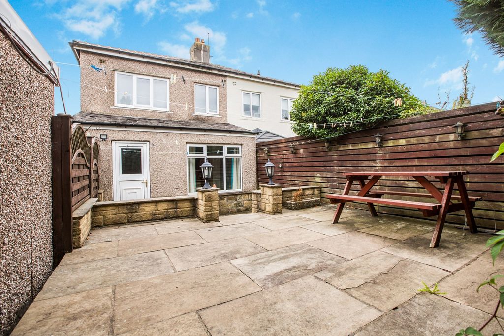 Property photo 3 of 11 Pbox-Img.Jpg