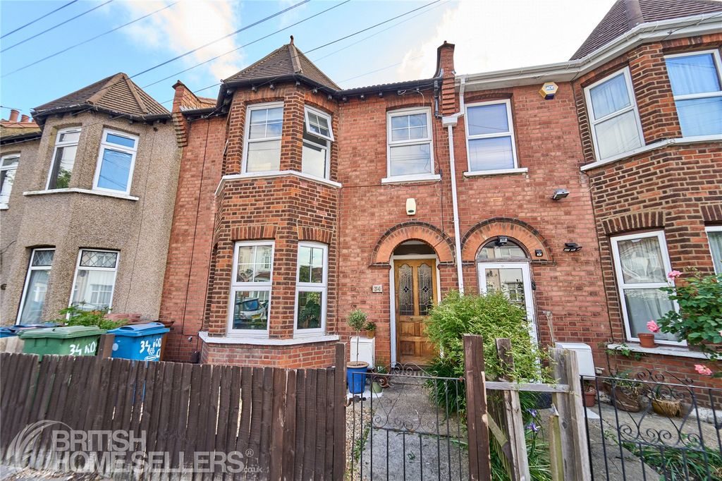Property photo 1 of 23 Picture No. 03