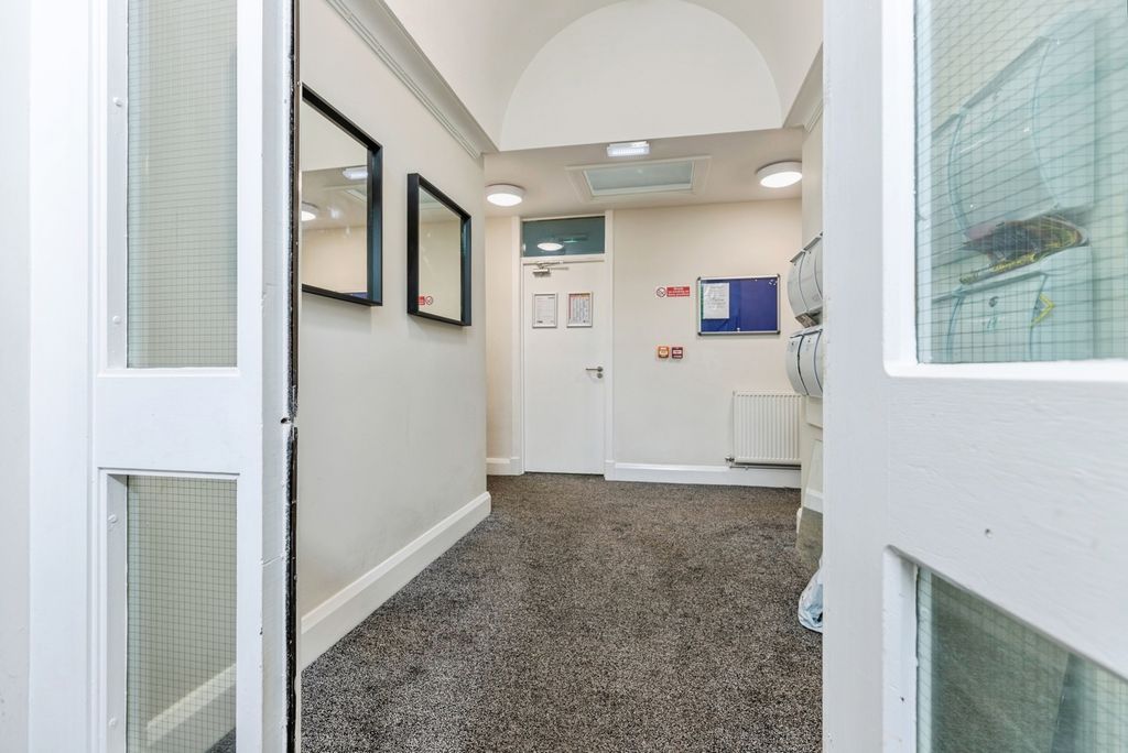 Additional image 9 of 14 bed flat for salePeter House, Peter Street, Chorley PR7