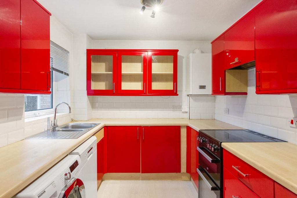 Property photo 3 of 11 Picture No. 08