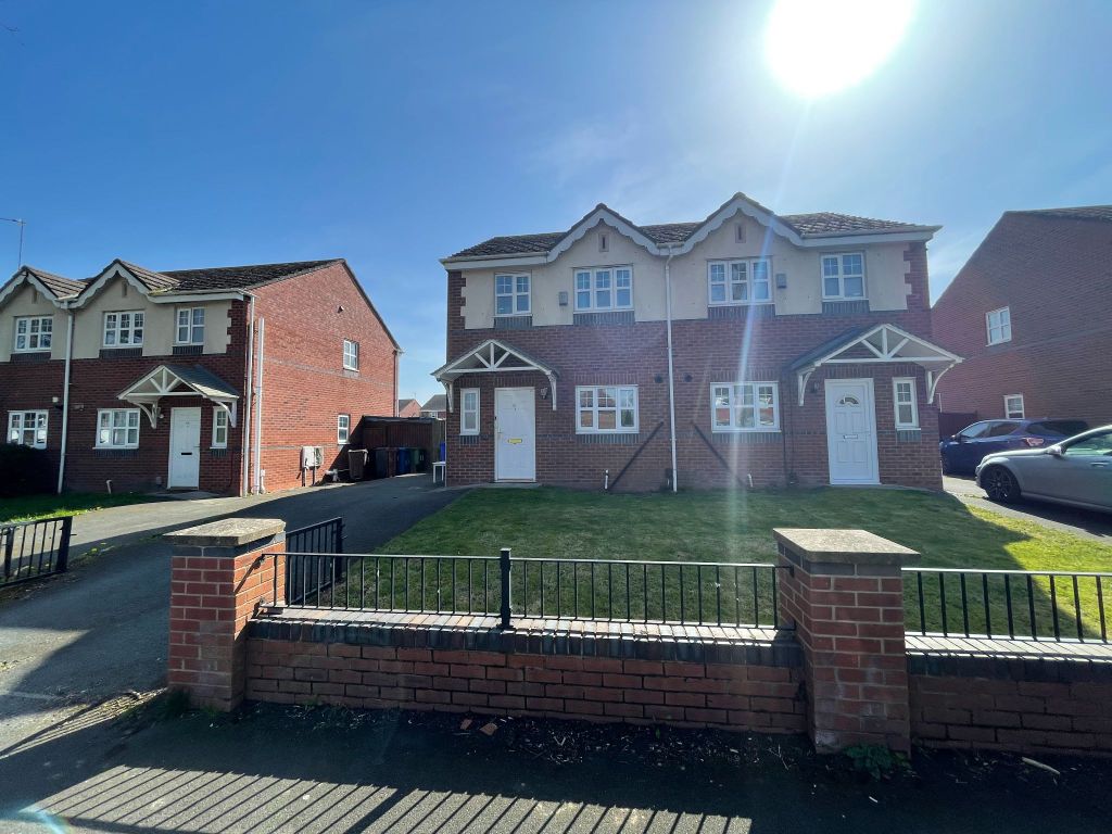 Property photo 1 of 12 Photograph 11