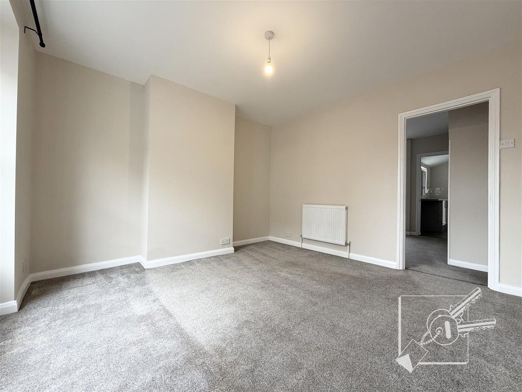 Property photo 3 of 15 Living Room