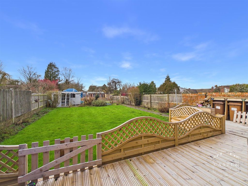 Property photo 2 of 26 Cam02833G0-Pr0723-Still020.Jpg