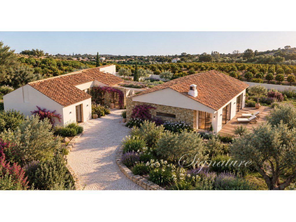 Property photo 1 of 36 Plot With Approved Project For A Ground Level 4 Bedroom House - Located At Only 3 Minutes From Loulé