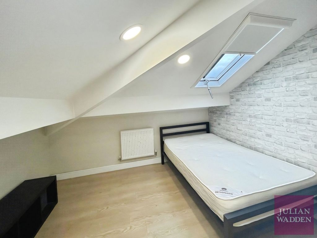 Property photo 2 of 5 Picture No. 04