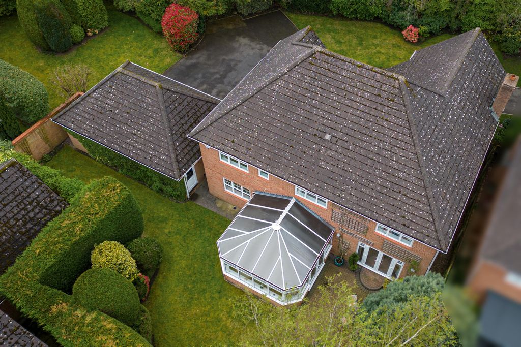 Property photo 3 of 46