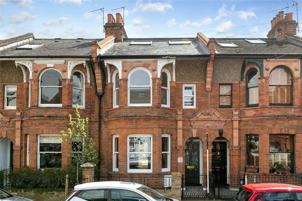 Property photo 1 of 26 Picture No. 02