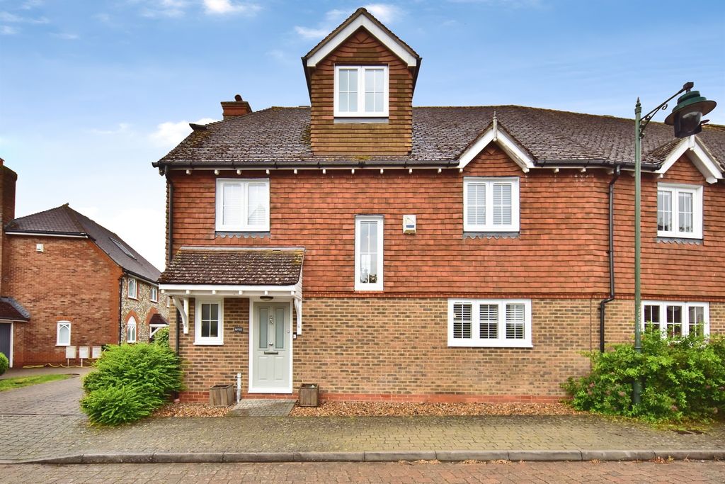 Property photo 1 of 20