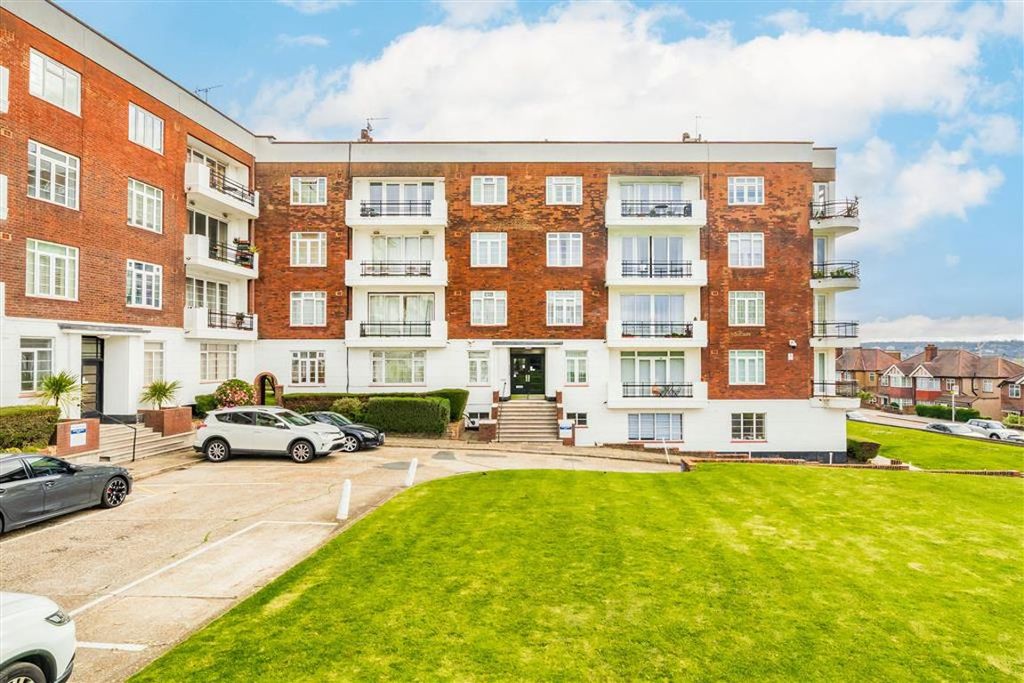 Property photo 1 of 9