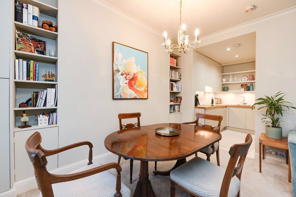 Property photo 3 of 6 Picture No. 04