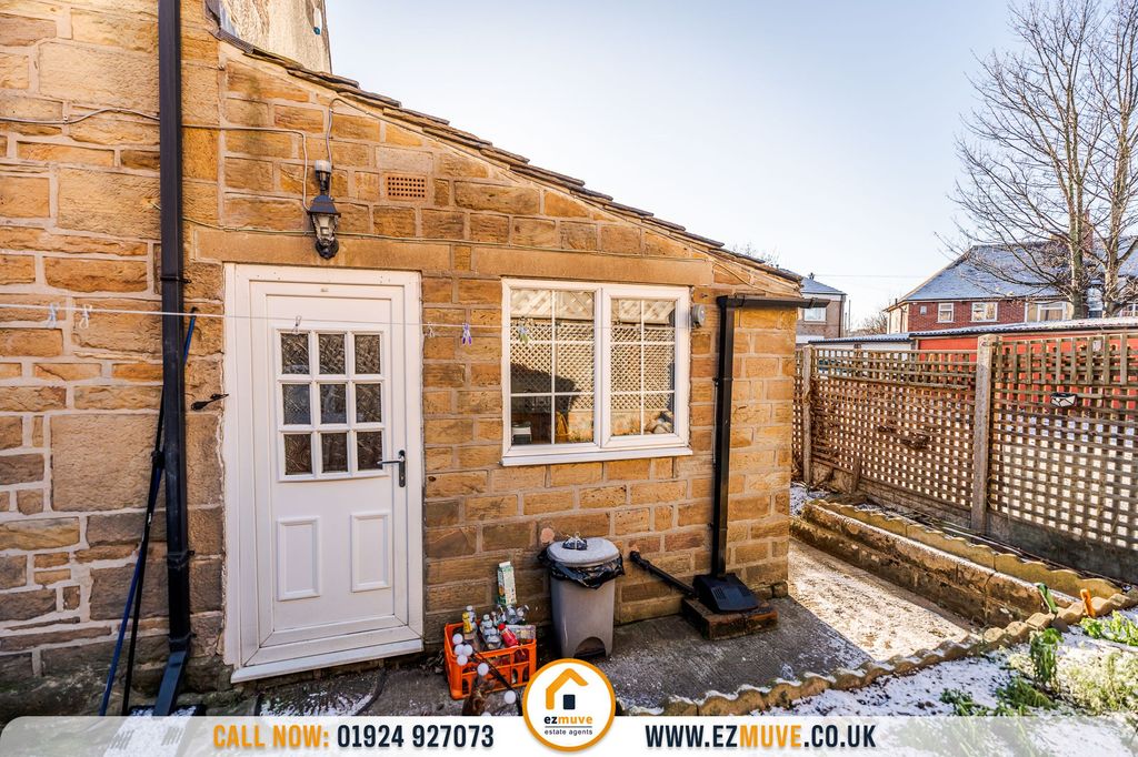 Additional image 26 of 3 bed semi-detached house for saleThorncliffe Road, Batley WF17