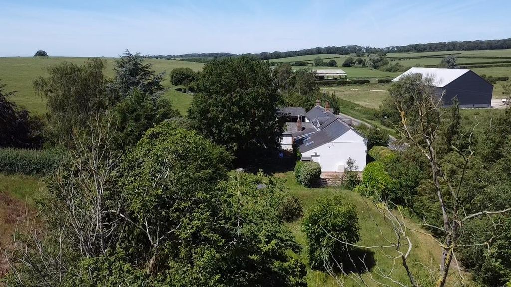 Property photo 1 of 37 Side Garden Drone Picture