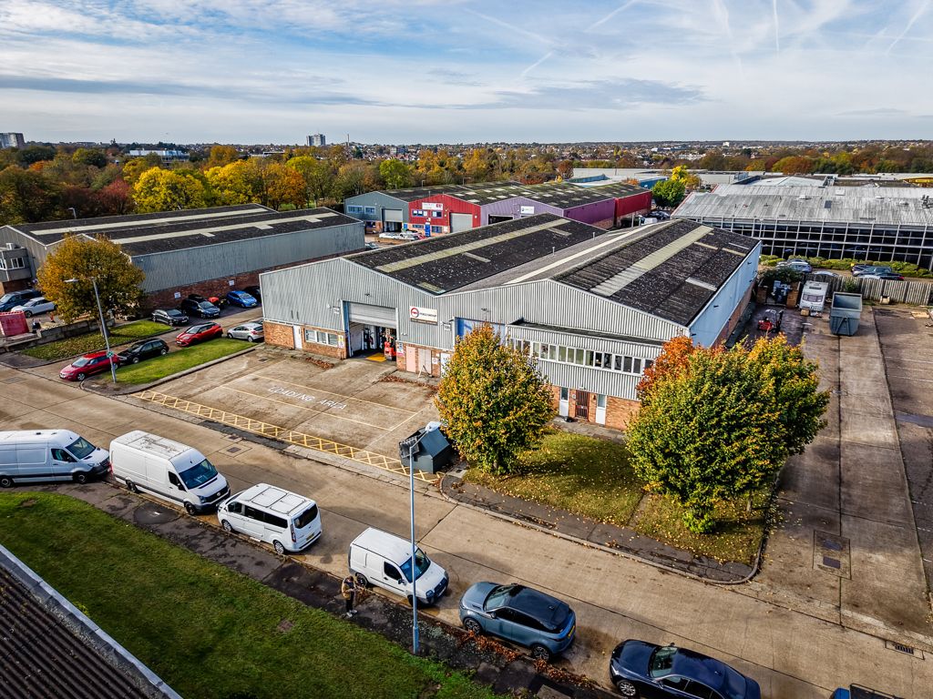 Property photo 1 of 8 Photo 17