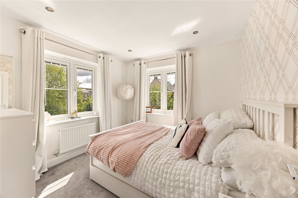Additional image 15 of 3 bed detached house for saleBellflower Close, Lyde Green, Bristol, Gloucestershire BS16