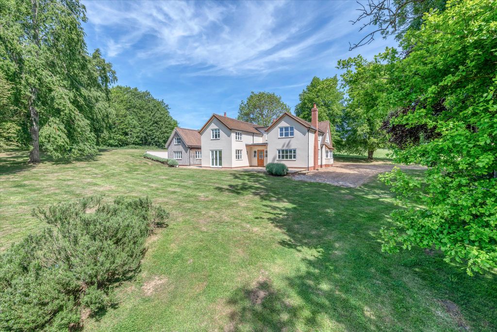 Additional image 5 of 6 bed farm for saleTattingstone, Ipswich, Suffolk IP9