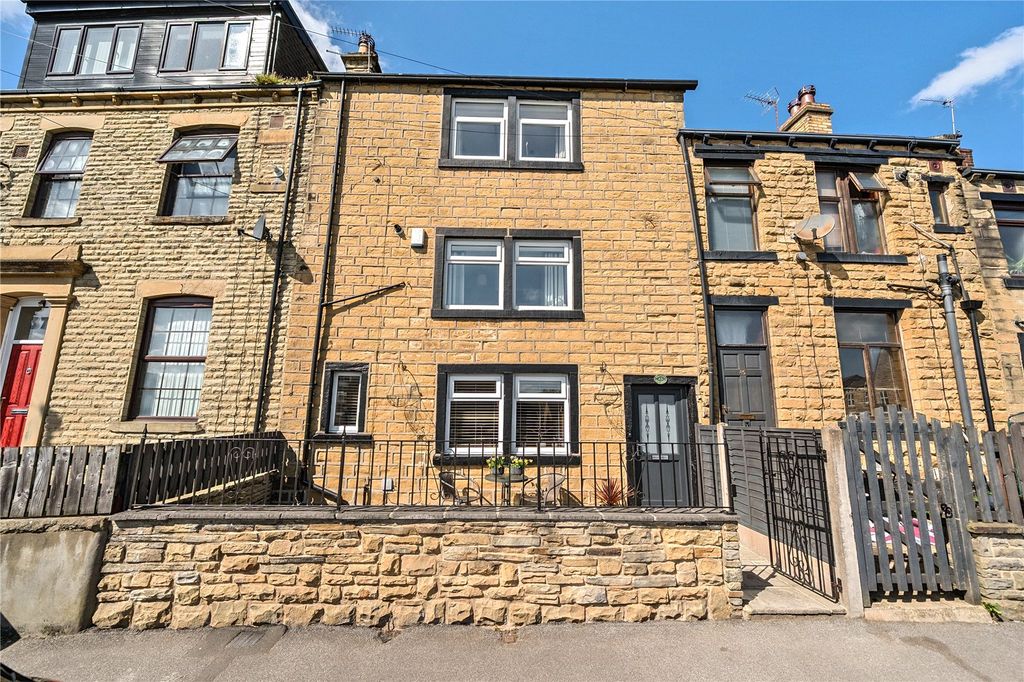 Property photo 1 of 22 Picture No. 13