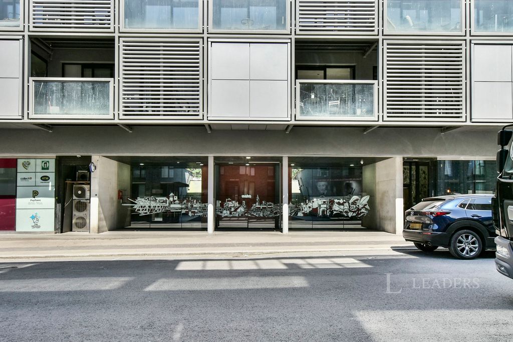 Property photo 1 of 16 External