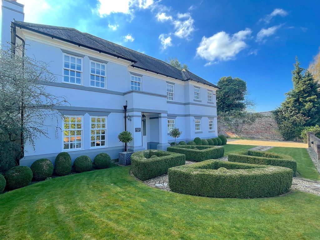 Property photo 1 of 50 Front (1)