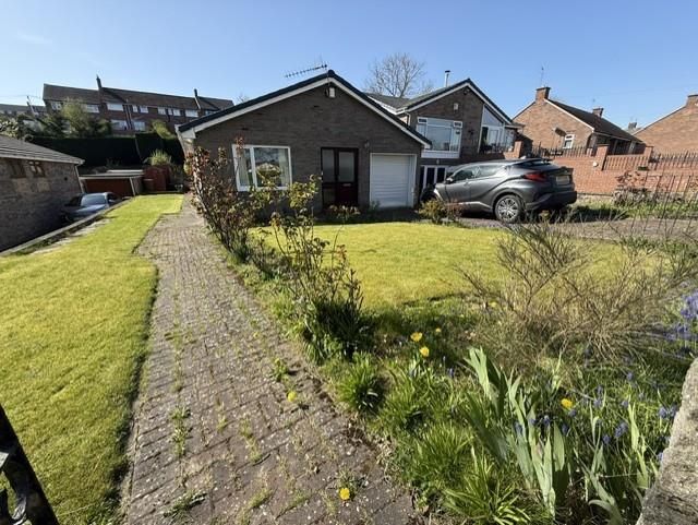 Property photo 1 of 20 Front Garden