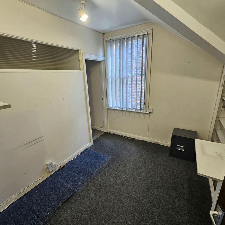 Property photo 3 of 5 20250930_100356_Resized.Jpg