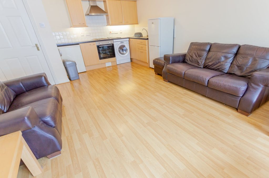 Property photo 3 of 5 Img_1222