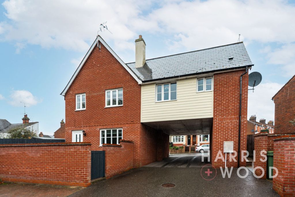 Property photo 1 of 22 4284800