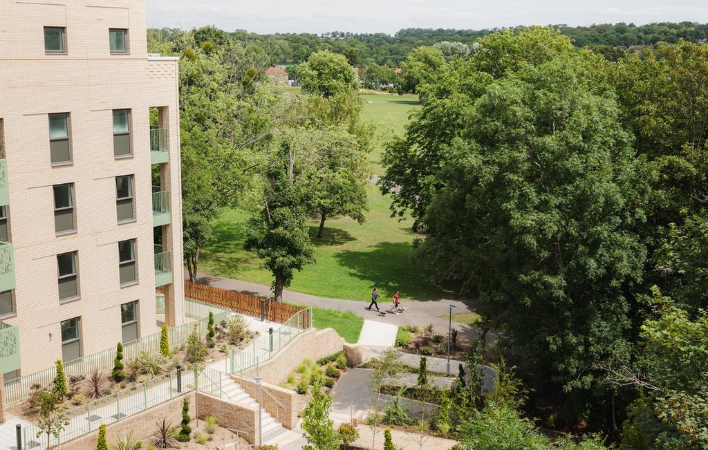 Property photo 1 of 12 Fairview New Homes - Zoopla -