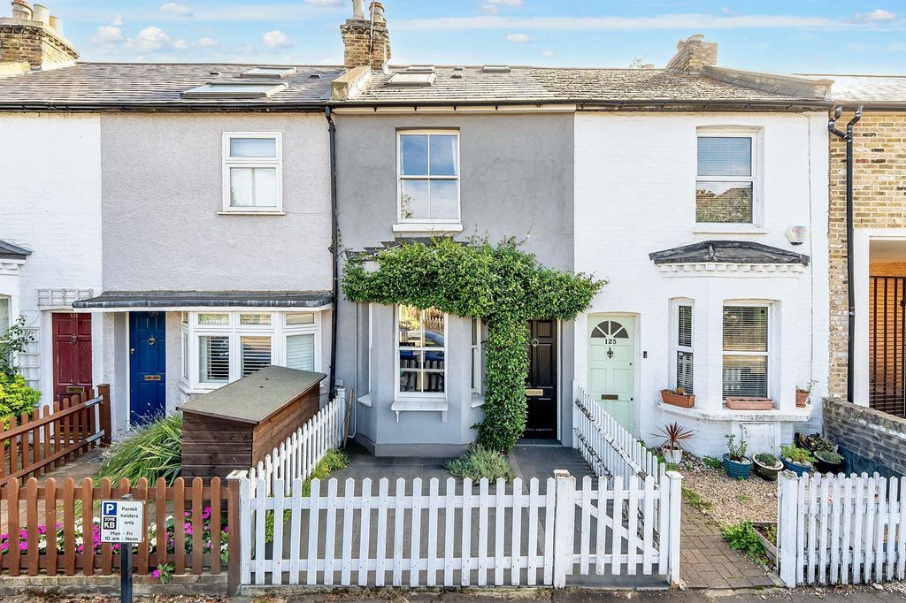 Property photo 1 of 13