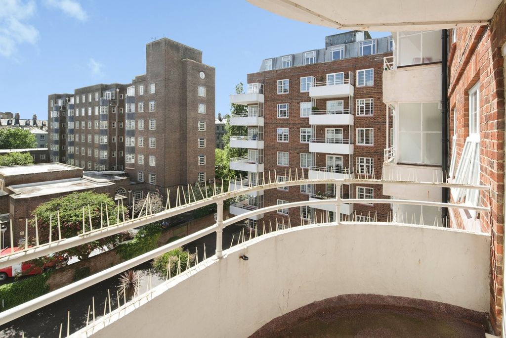 Property photo 2 of 17 Pbox-Img.Jpg