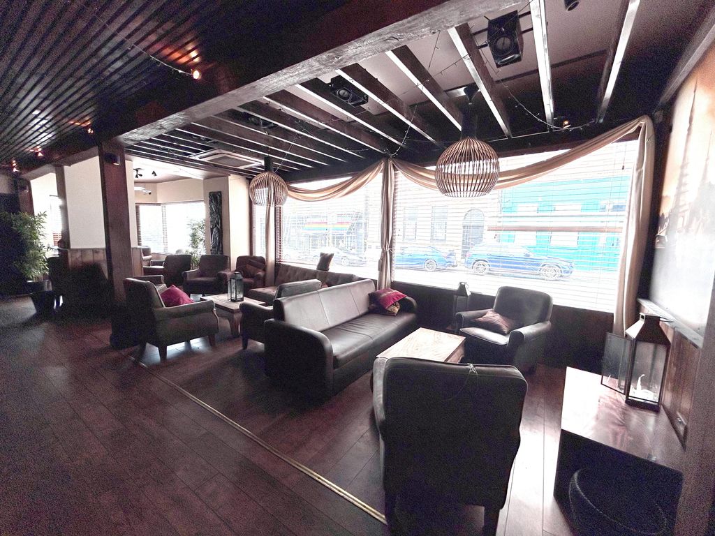 Property photo 3 of 12 3240 Poole Hill11 E.Jpg