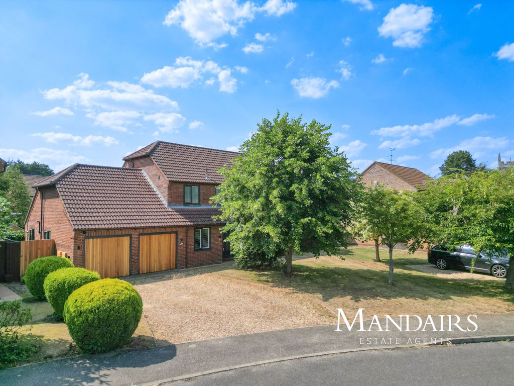 Property photo 1 of 50