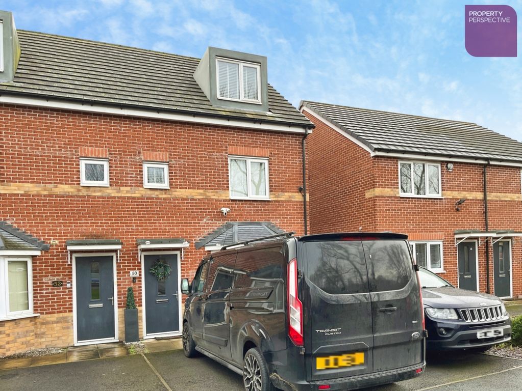 Property photo 1 of 17 Front