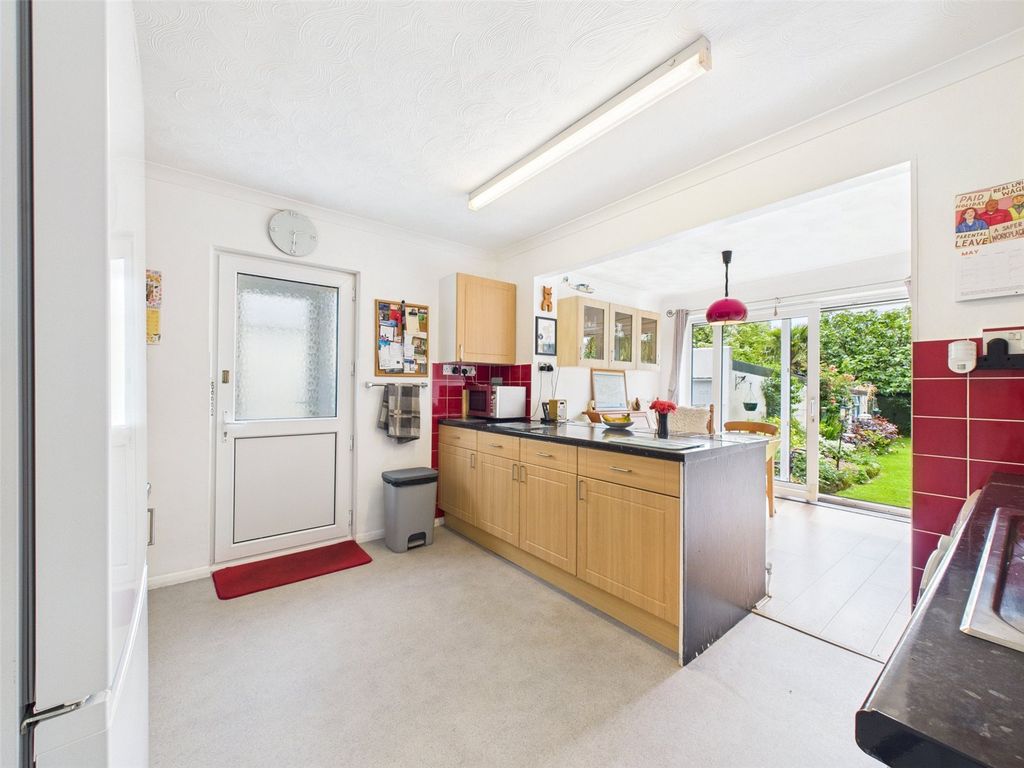 Property photo 2 of 12 Picture No. 05