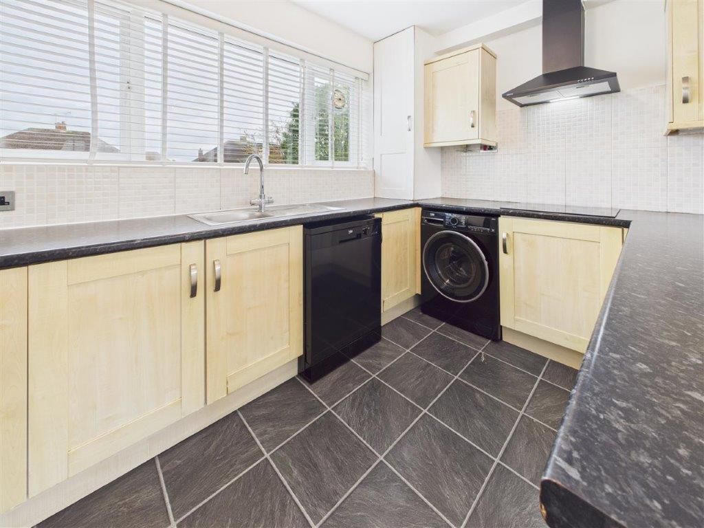 Property photo 3 of 13 Photo 10