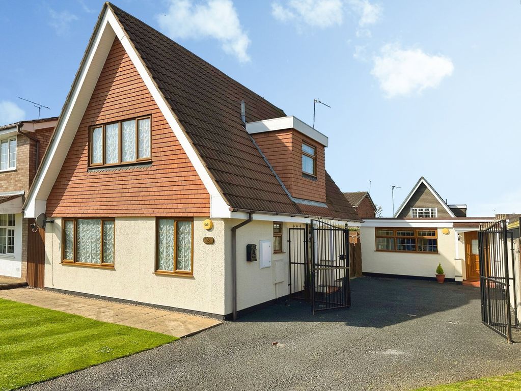 Property photo 3 of 26