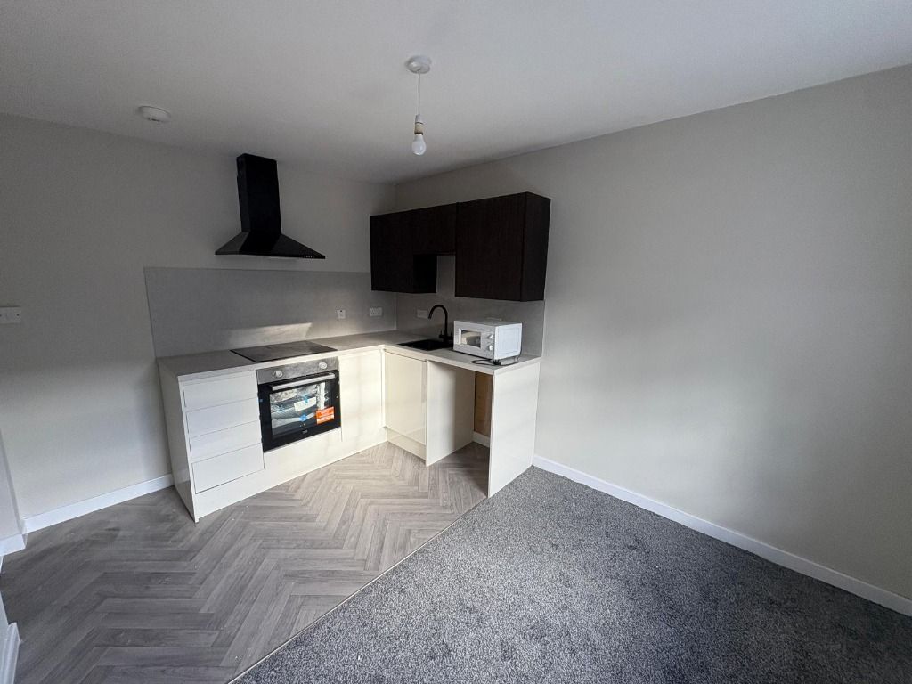 Property photo 2 of 8 Photo 2