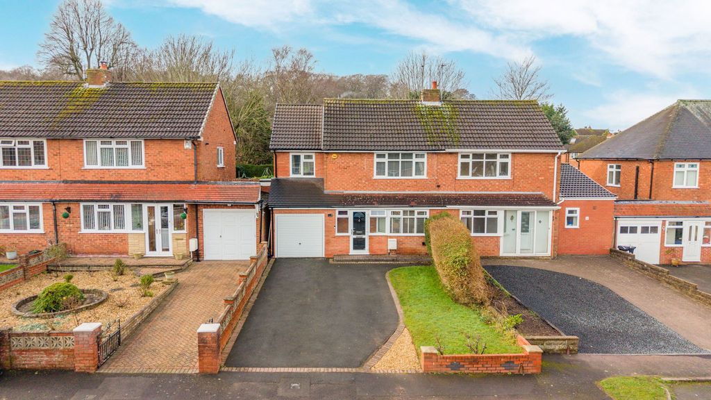 Property photo 1 of 24