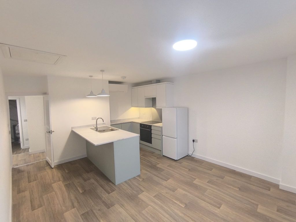 Property photo 2 of 8 Photo 1